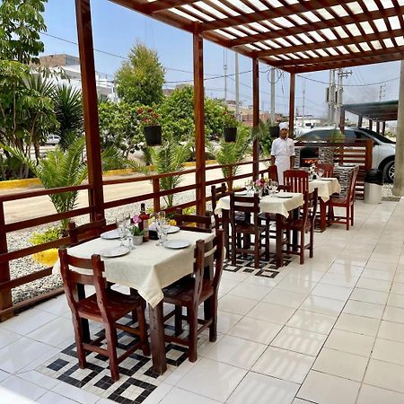 Hostal Ocean Pacifico 蓬塔内格拉 外观 照片
