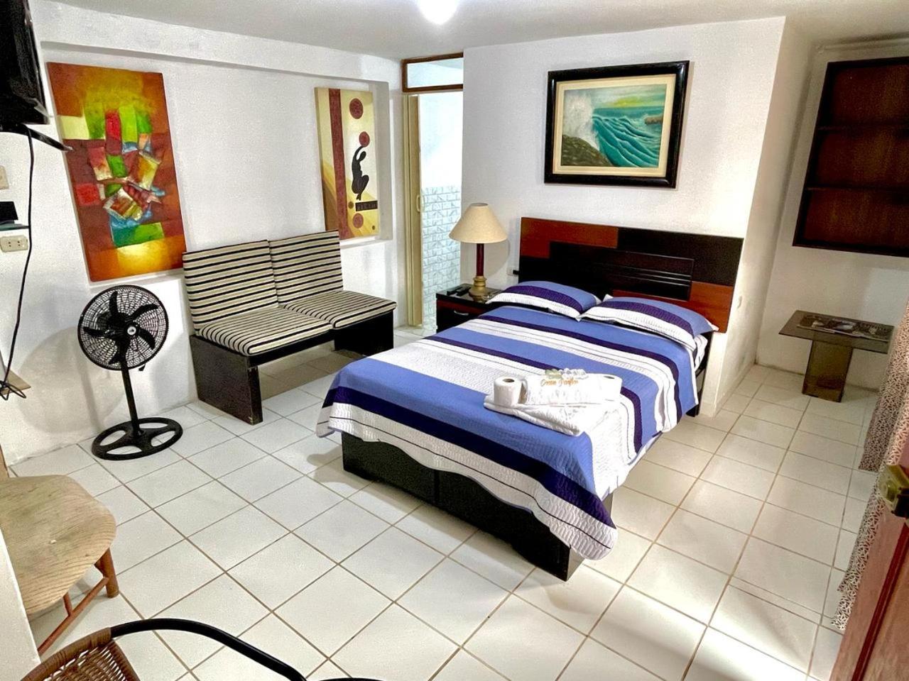 Hostal Ocean Pacifico 蓬塔内格拉 外观 照片