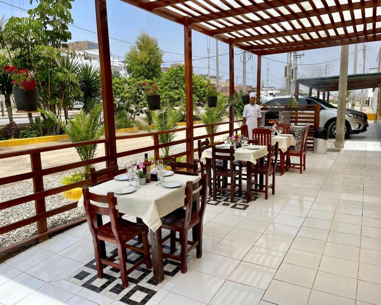 Hostal Ocean Pacifico 蓬塔内格拉 外观 照片