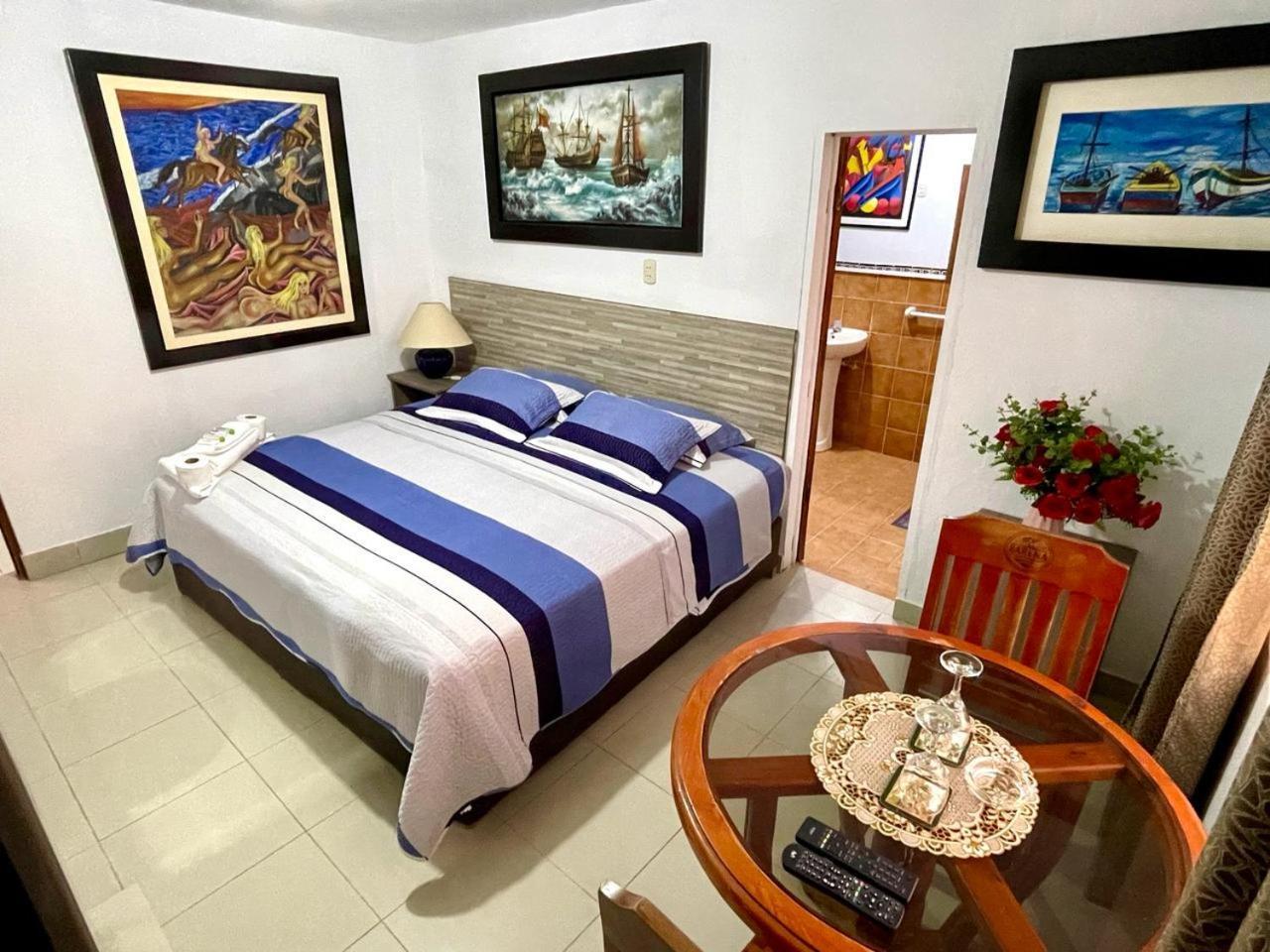 Hostal Ocean Pacifico 蓬塔内格拉 外观 照片