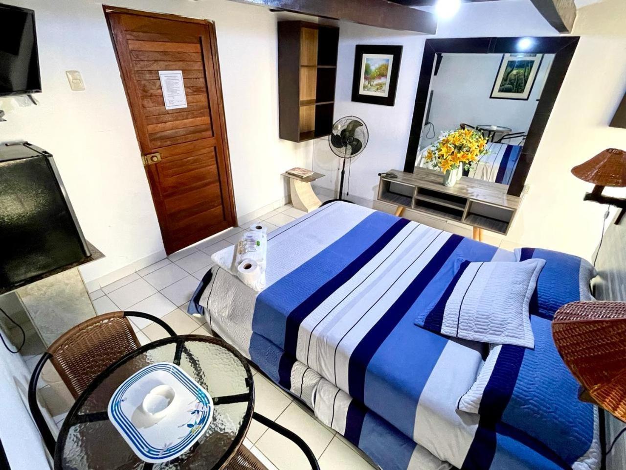 Hostal Ocean Pacifico 蓬塔内格拉 外观 照片