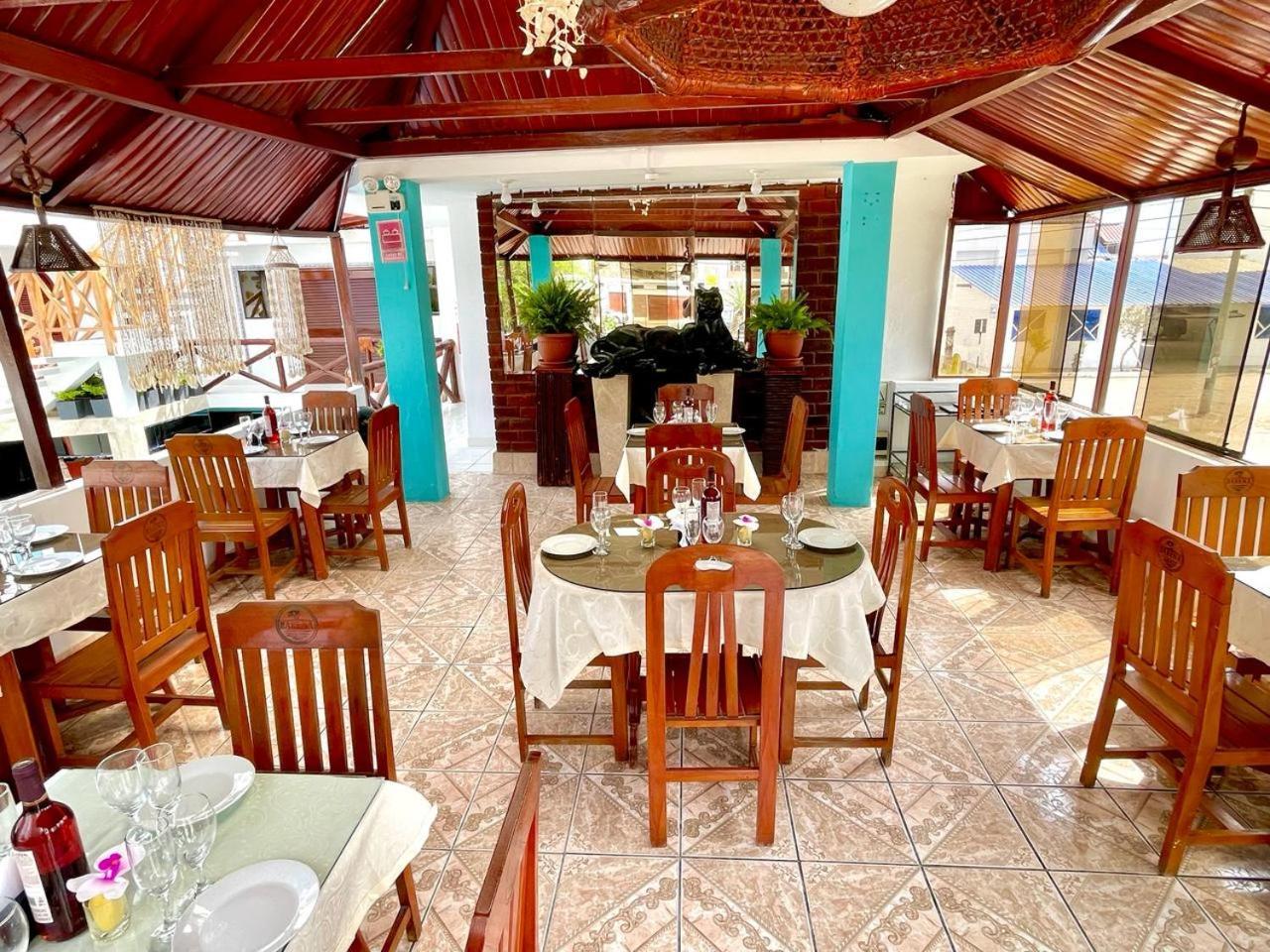 Hostal Ocean Pacifico 蓬塔内格拉 外观 照片