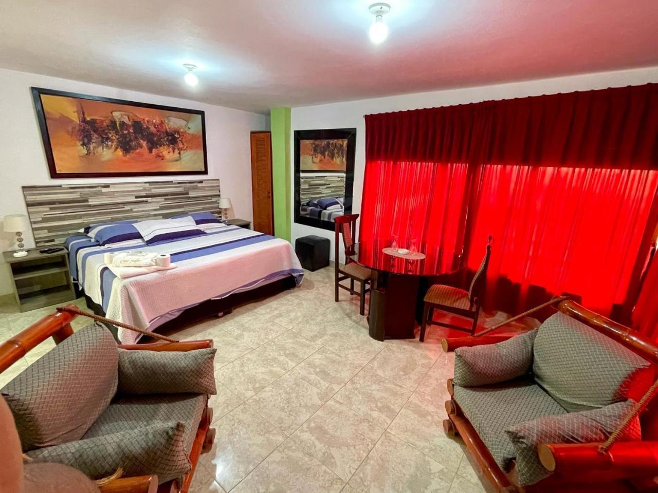 Hostal Ocean Pacifico 蓬塔内格拉 外观 照片