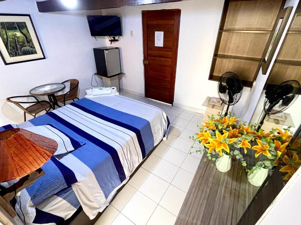 Hostal Ocean Pacifico 蓬塔内格拉 外观 照片