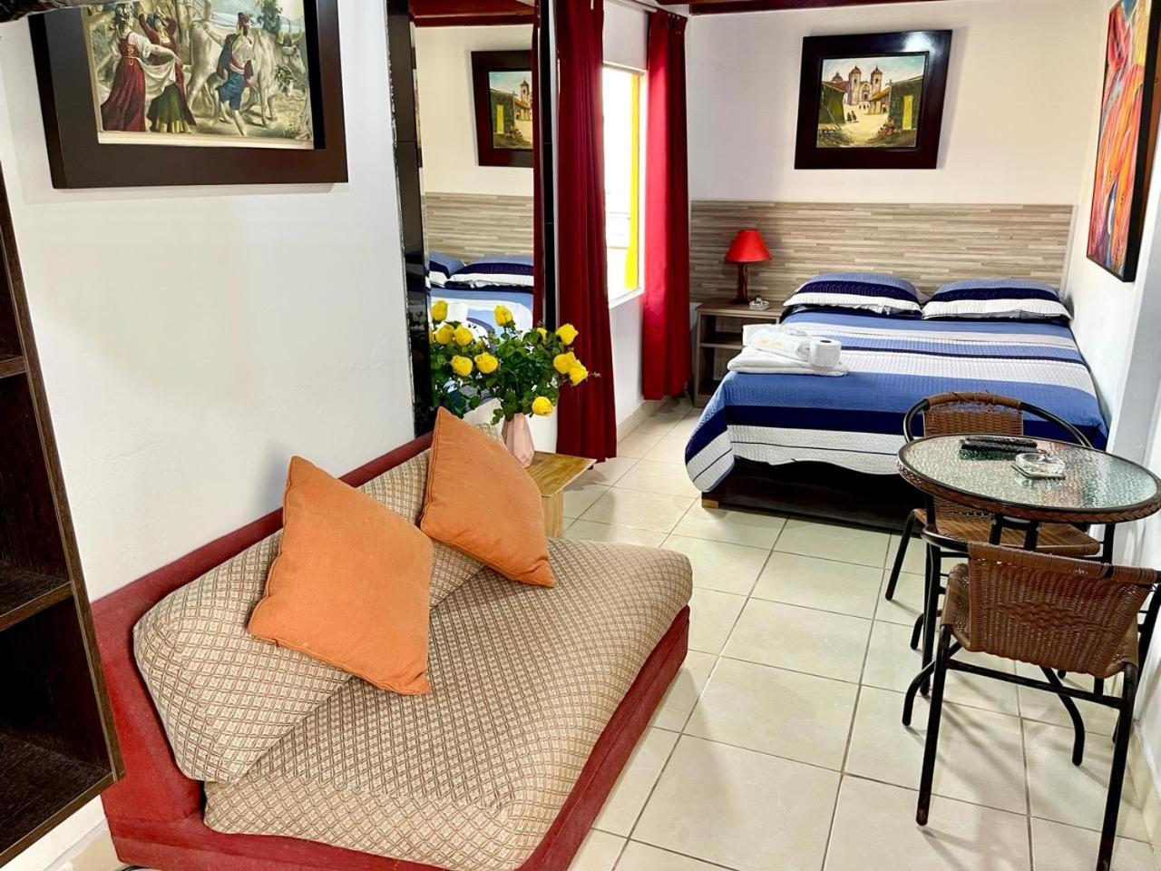 Hostal Ocean Pacifico 蓬塔内格拉 外观 照片