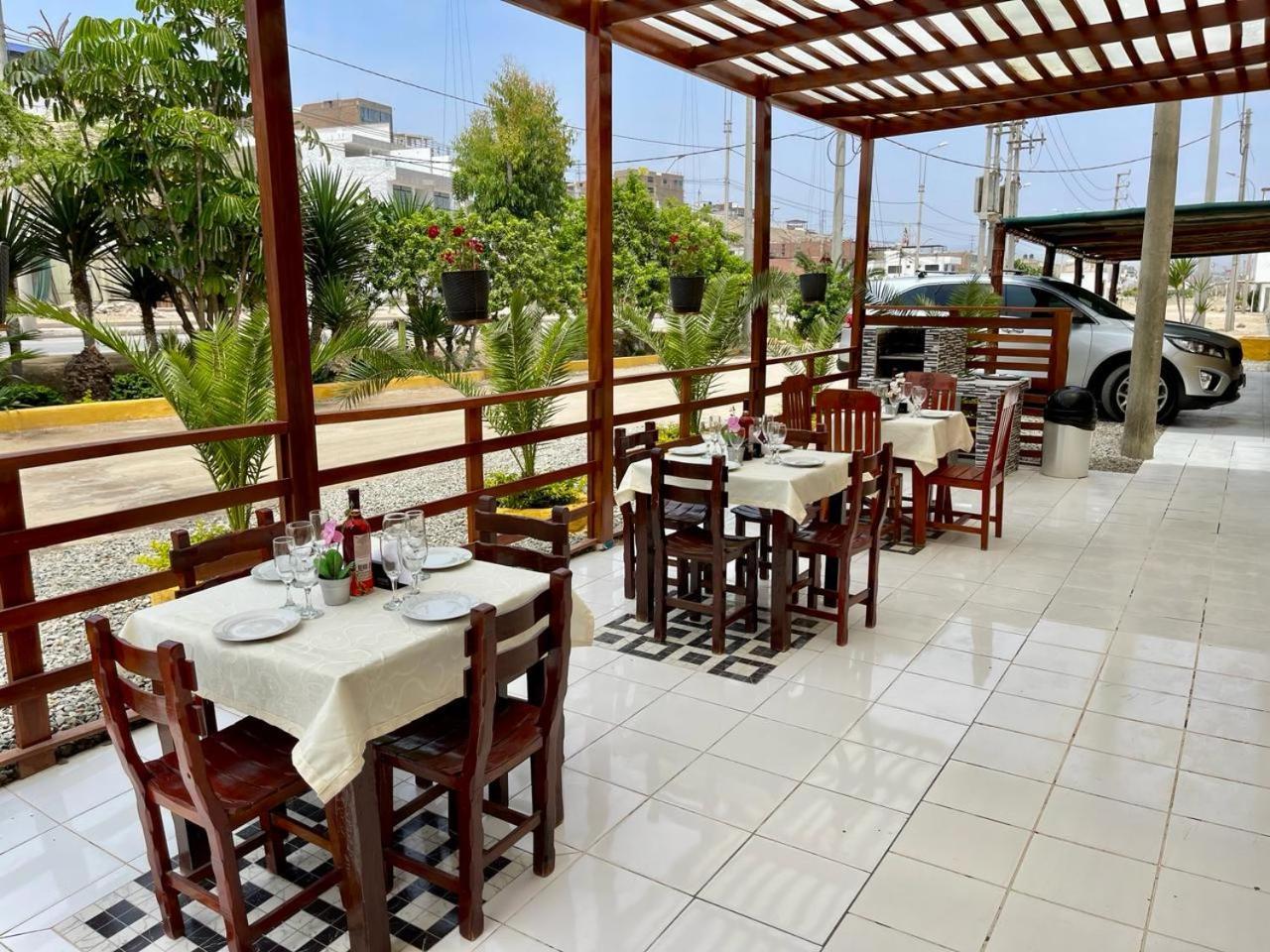 Hostal Ocean Pacifico 蓬塔内格拉 外观 照片